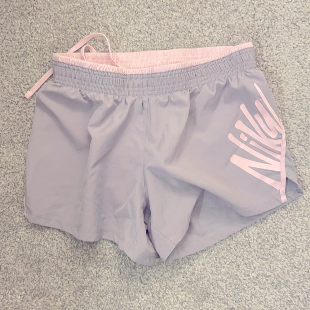 Nike women’s dri-fit running shorts XS